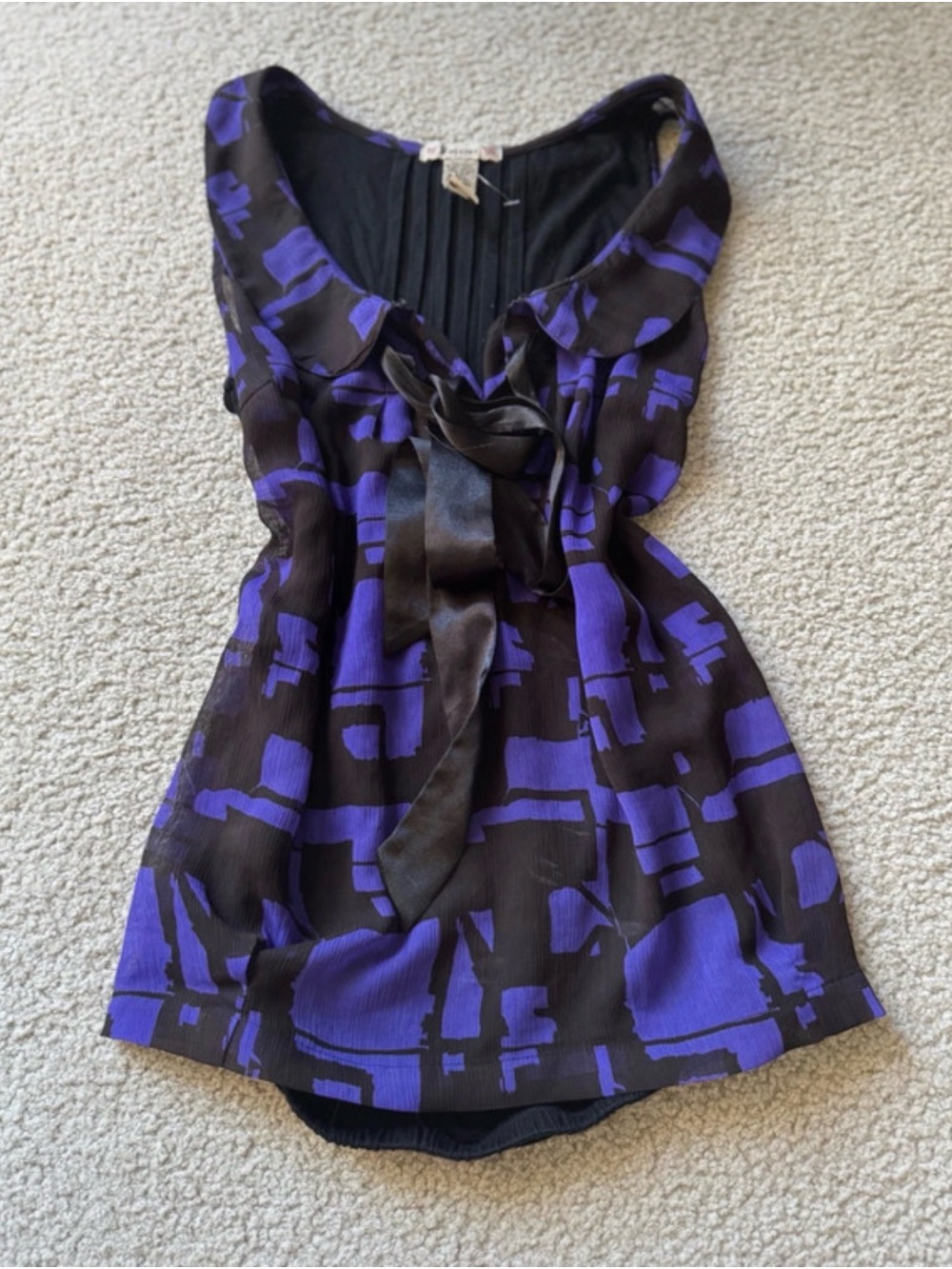 Vintage Forever 21 Black and Purple Abstract Tie-Front Blouse 2000s y2k